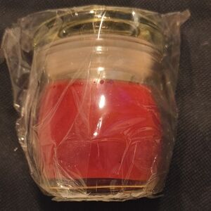 Naturals Cranberry And Cinnamon Candle